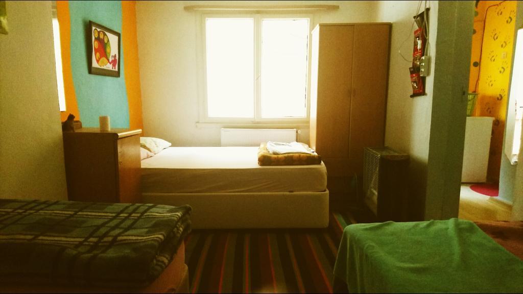 Shantihome Hostel İzmir Dış mekan fotoğraf